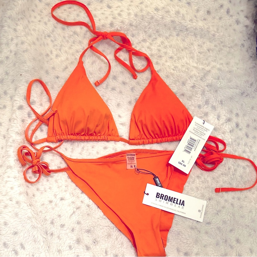 NWT Bromelia Swimwear Bikini Set | Orange Coral | XL